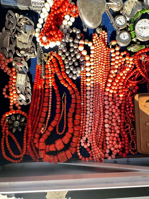 Ankauf von Korallenschmuck